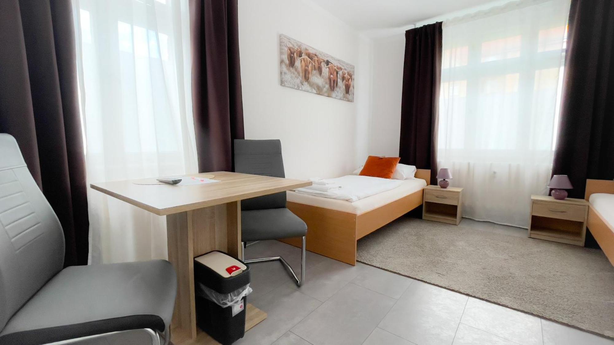Motel Daria Hennigsdorf Berlin Exterior foto